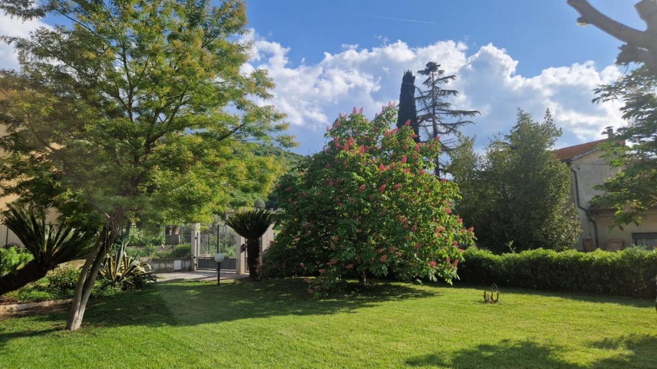 La CASA degli IPPOCASTANI - Bed and Breakfast Colonnella
