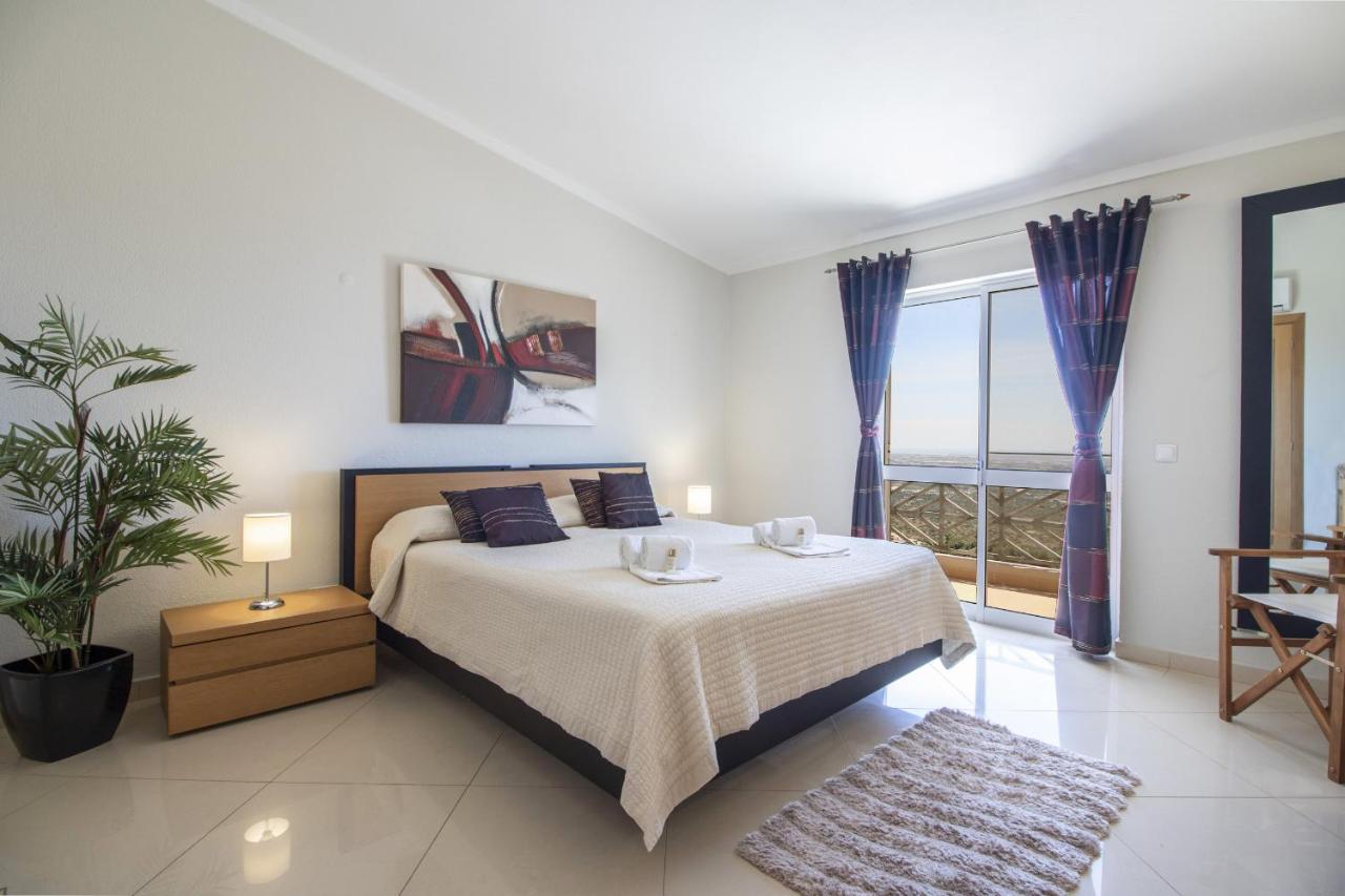 Villa Vista by Algarve Holidays - B&B Valados