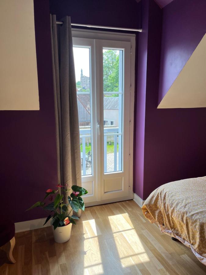 Chambre Andromède - Calme et Lumineuse - Chambres d'hôtes Montbazon
