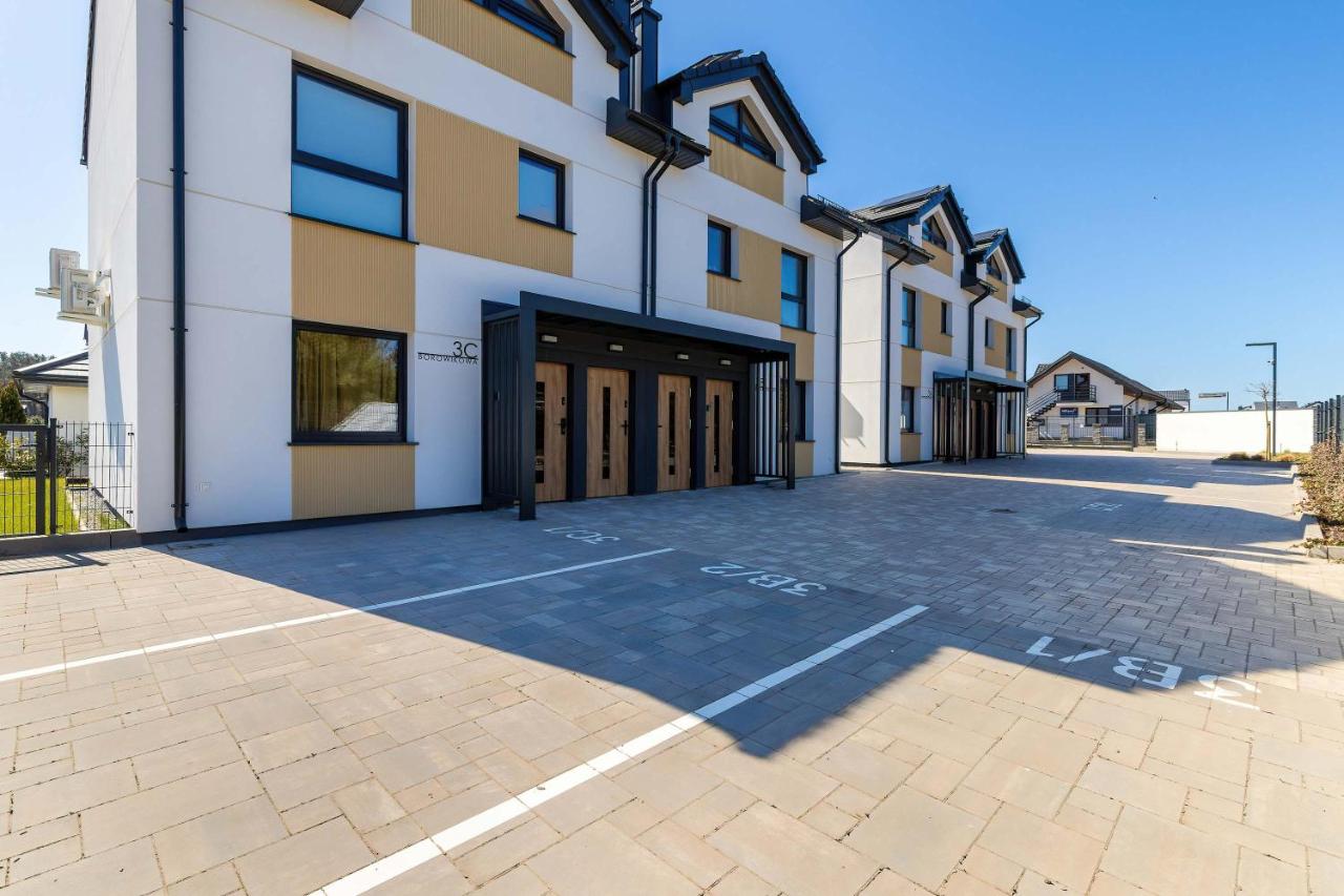 Bałtycka Oaza - Apartament z Ogrodem i Parkingiem - Basen, Jacuzzi, Sauna by Noclegi Renters - Ferienwohnung Jastrzębia Góra
