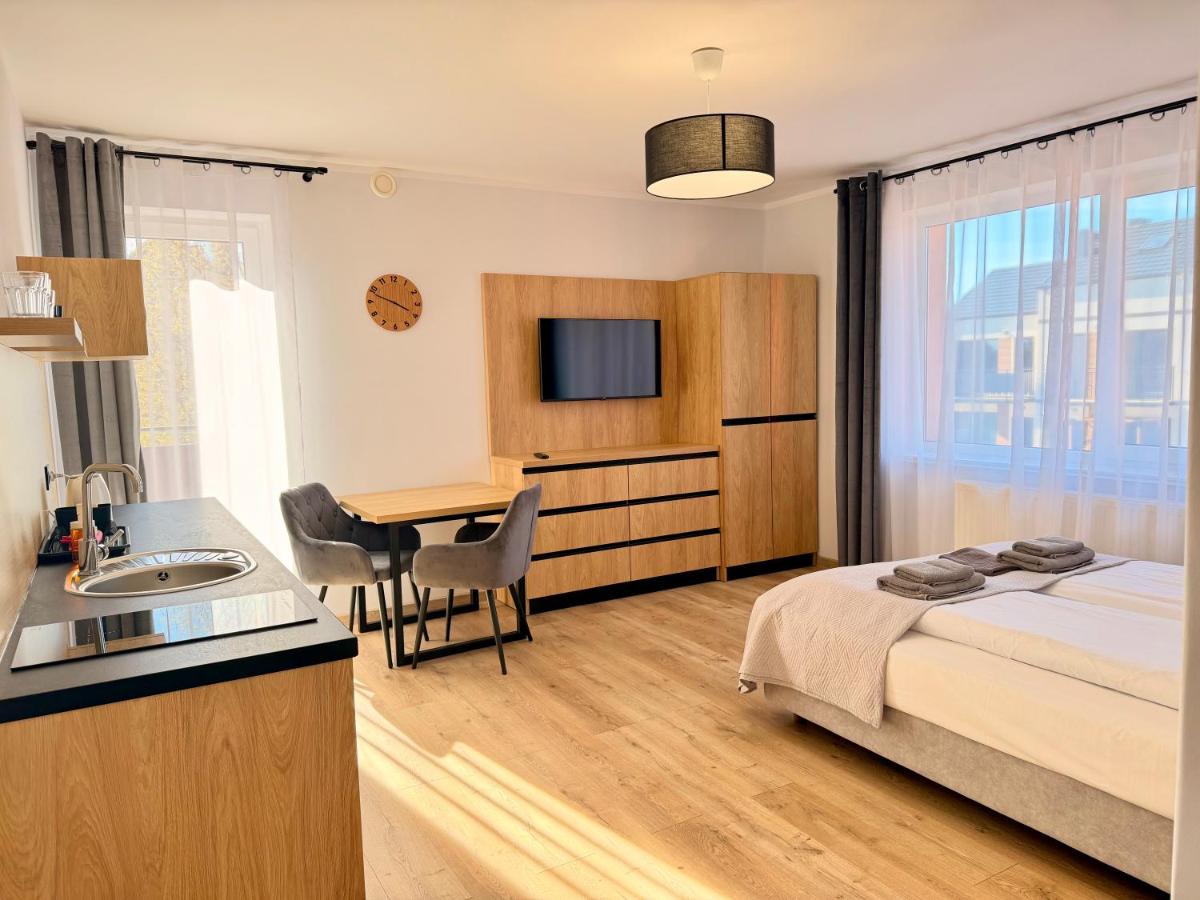 Apartamenty Flauta - Cisza i Spokój, Parking, WiFi, Balkon, Aneks kuchenny - Chambres d'hôtes Jastrzębia Góra