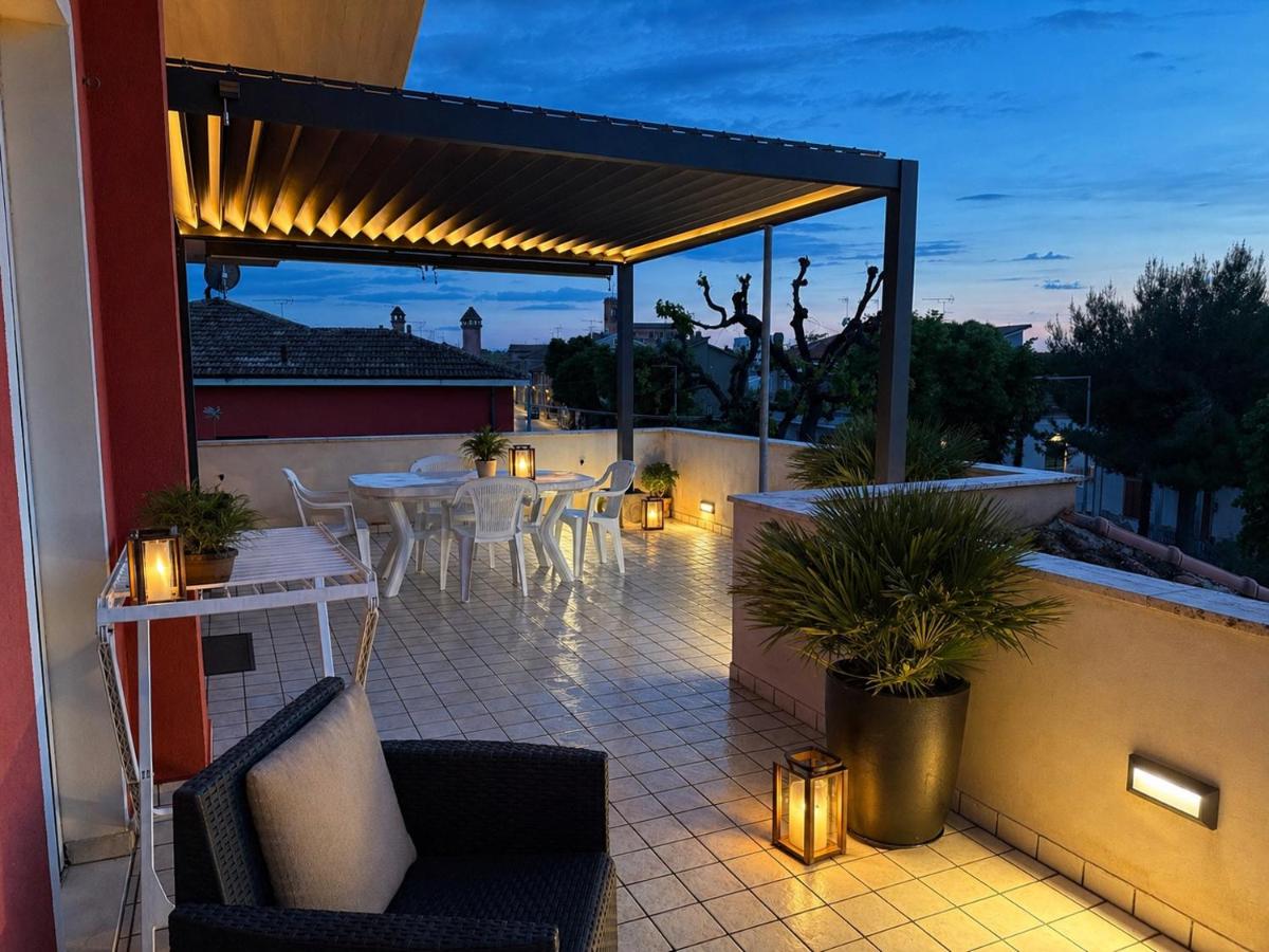 Lellolocations - Attico Via Villetta - B&B San Costanzo