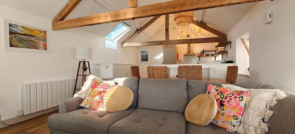 2 Beds - 2 Minute Walk to Beach! - Bed and Breakfast Woolacombe