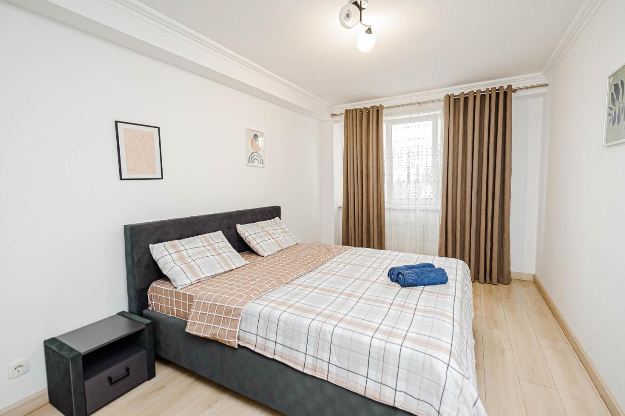 Jumbo Apartament - B&B Chișinău