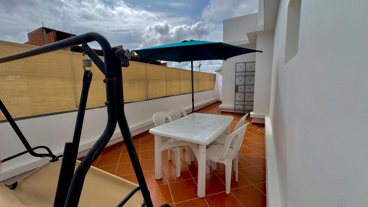 Les Roses A - Ferienwohnung Tanger