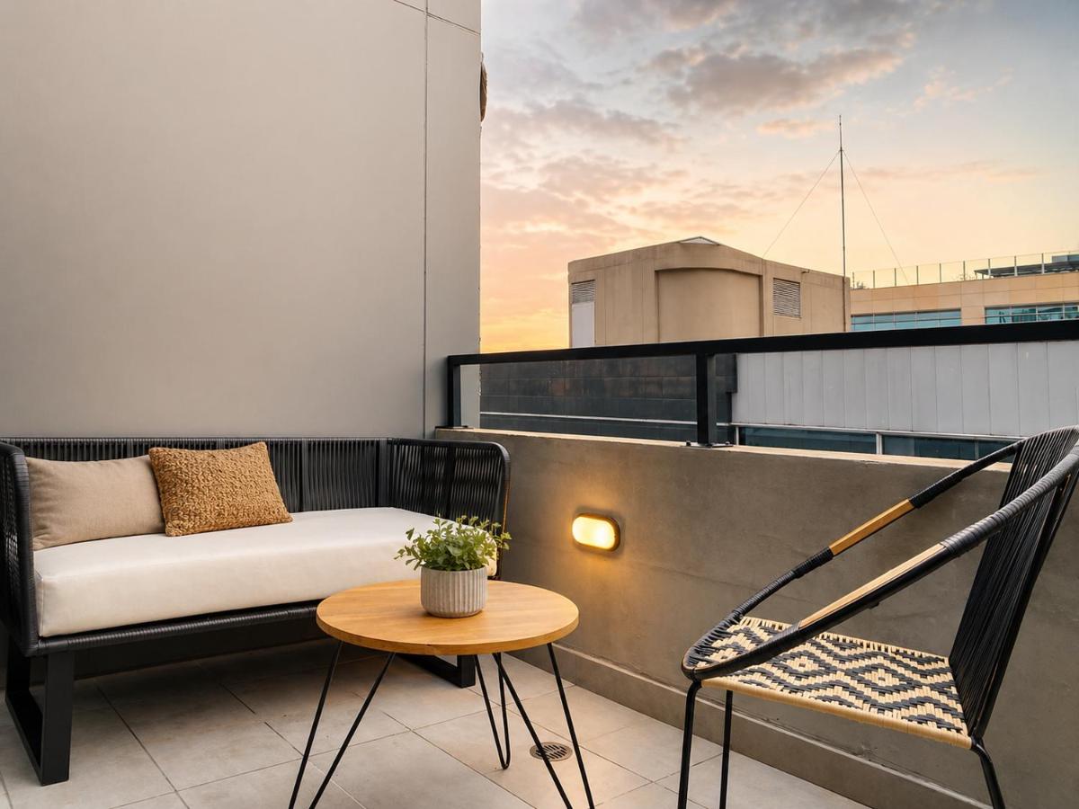 Luxury Terrace Hotel Apartment, Pool, Gym, Parking, Co-working - Ferienwohnung Bogotá