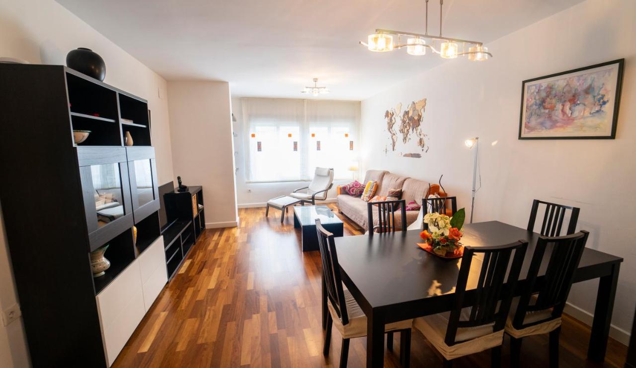 Increíble piso céntrico con parking y piscina, ideal para familias! - Chambres d'hôtes Grenade