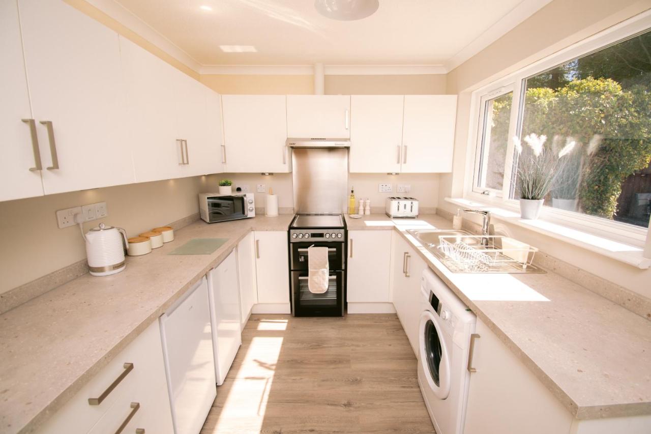 NEW Inverness Holiday Escape - 3 Bedroom -entire house - Ferienwohnung Culloden