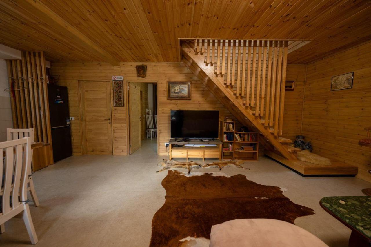 Cabana Popasul lui Creangă - B&B Poiana Largului