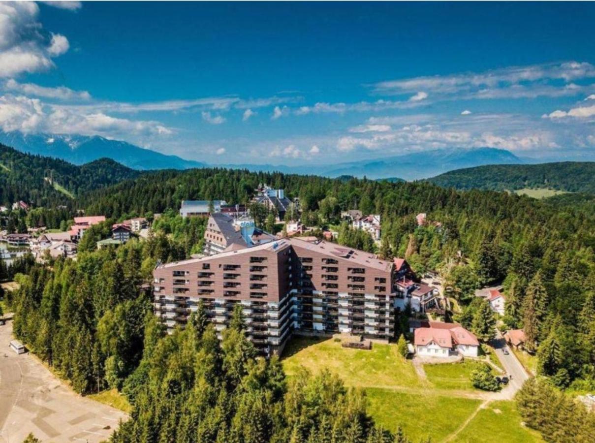 Alpin Aparthotel Ap 508 Poiana Brasov- acces la piscină gratuit - Chambres d'hôtes Poiana Brasov
