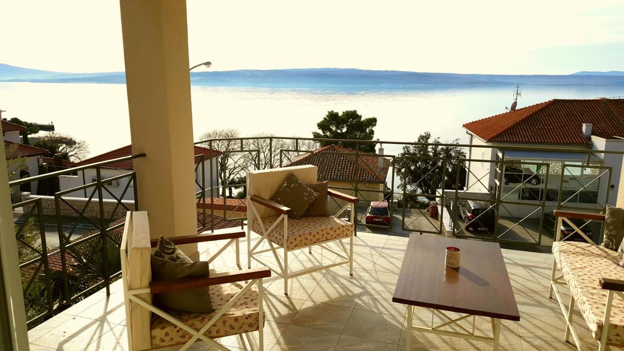 Superior One-Bedroom Apartment with Terrace and Sea View