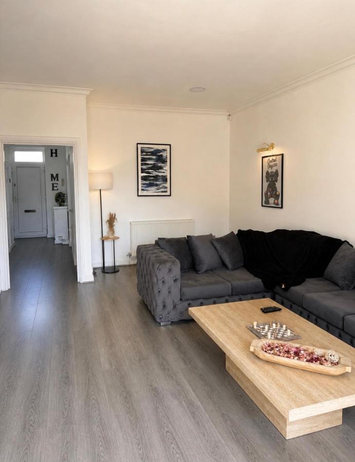 The Greenview Living Suite - B&B Manchester