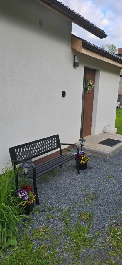 Biały Domek 18 km od Karpacza - Ferienwohnung Städtisch Dittersbach