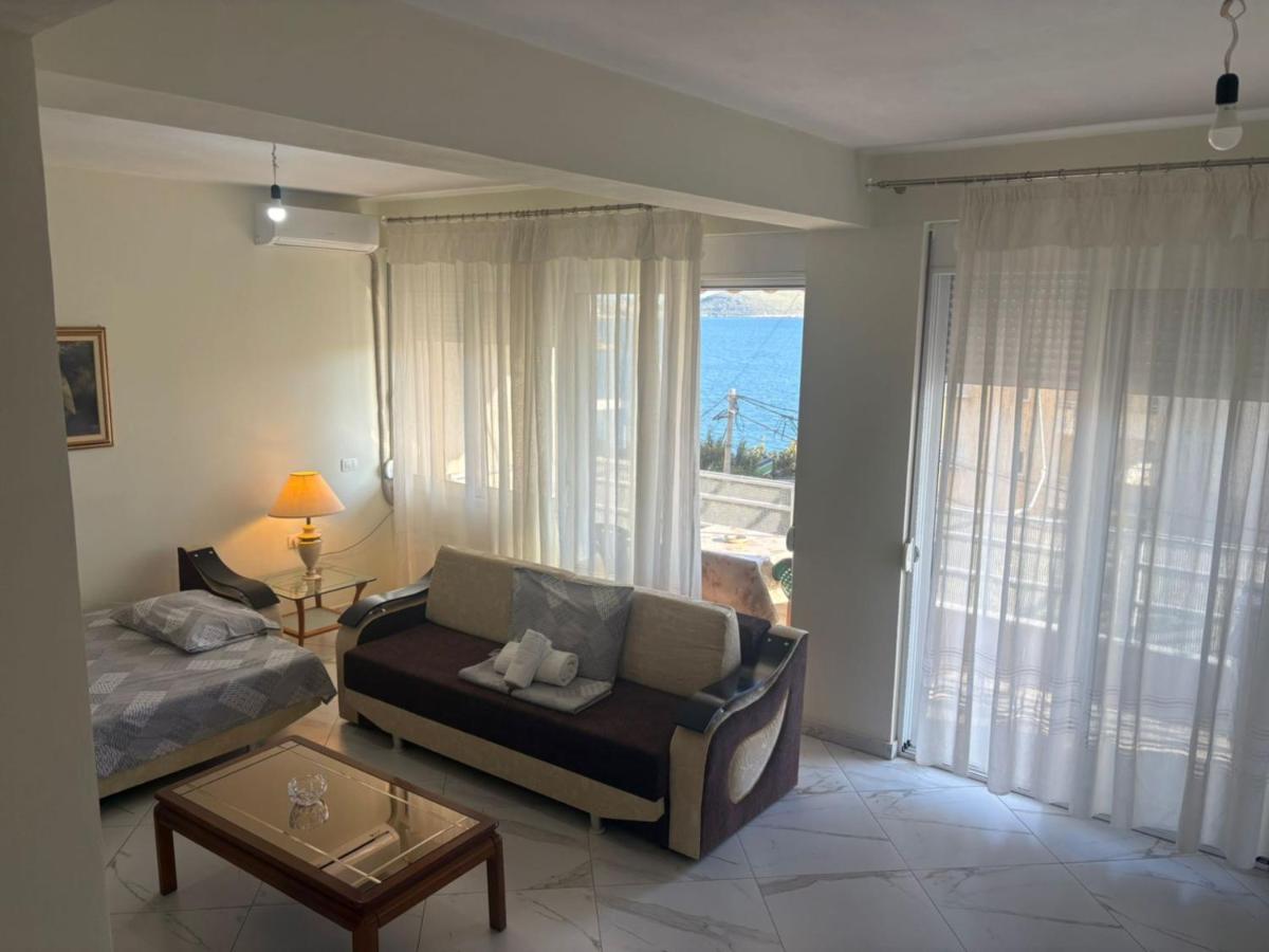 Glejdi Apartment By Ngjela Apartments - B&B Sarandë