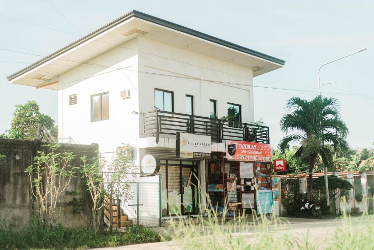Arceo Homestay - Bed and Breakfast Puerto Princesa City