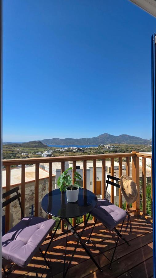 Spitaki Milos - B&B Tripiti
