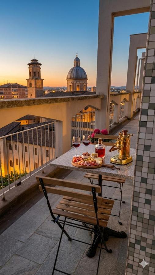 Attico panoramico - Ferienwohnung Reggio nell'Emilia