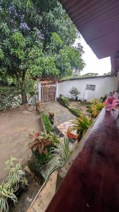 Casa Finca la Casona con Piscina Privada - Cerca al Parque Tayrona - B&B Santa Marta