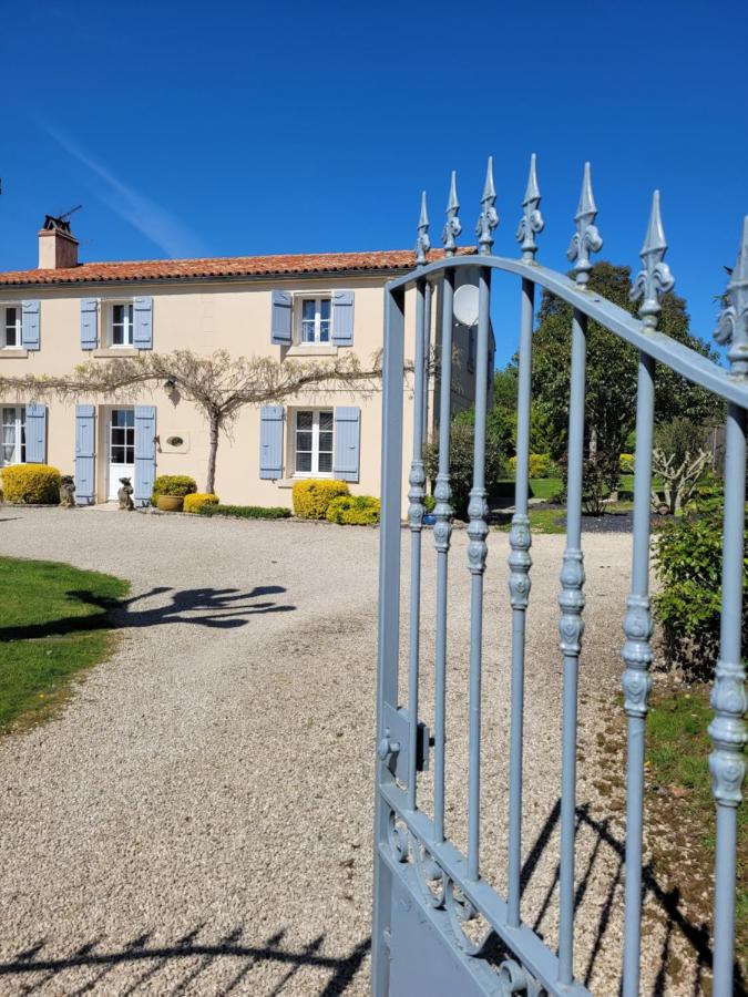 Chambres d'hôtes de l'Abbaye - B&B Nieul-sur-l'Autise