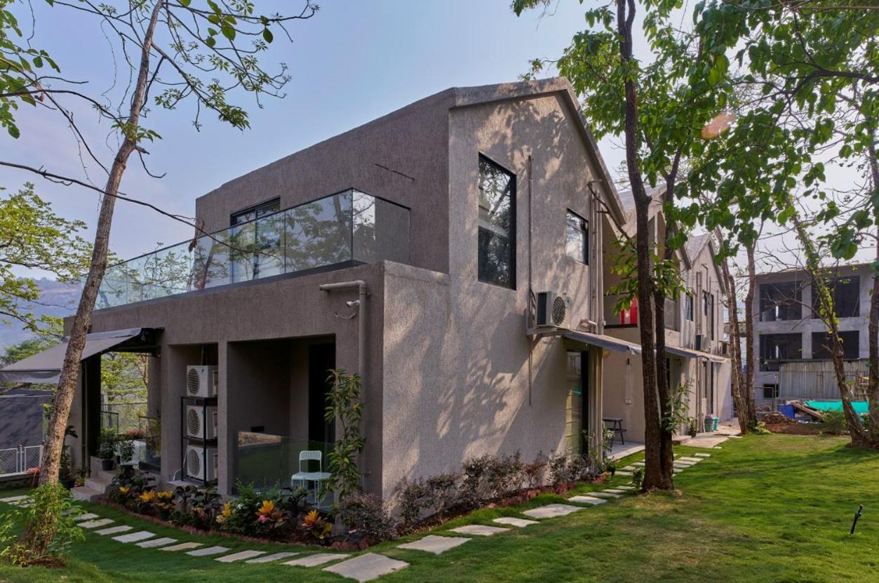 SaffronStays Pickle & Play - B&B Khandāla