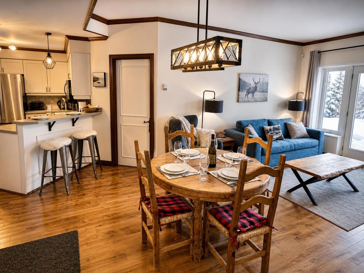 Superb ski inout - Ask about summer pool access! - Bed and Breakfast Mont-Tremblant