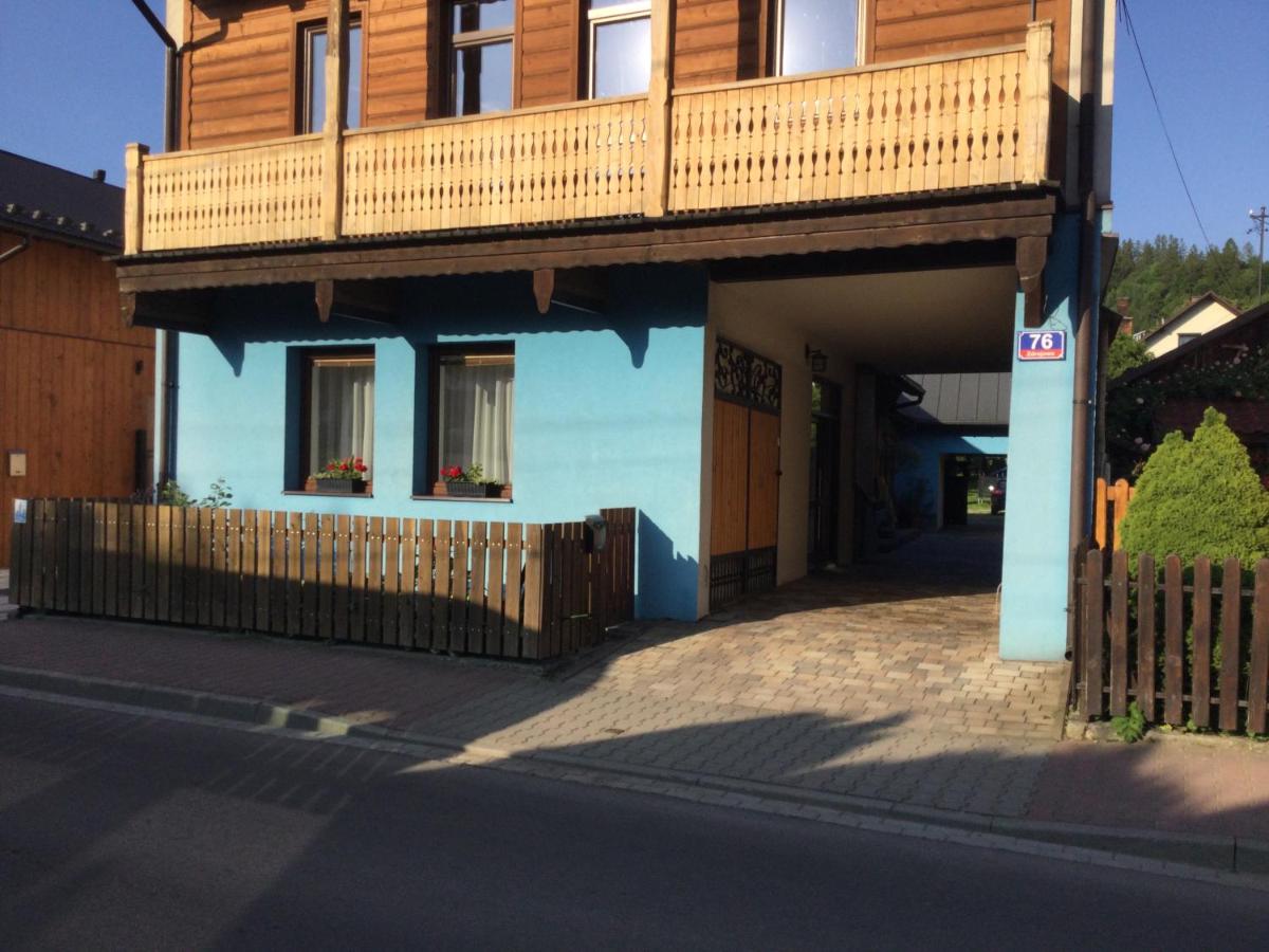 Willa Trzy Podkowy - B&B Krośnica
