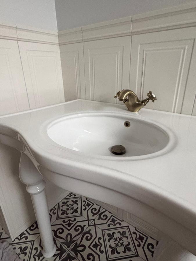 Rose Villa Cottage - Ferienwohnung Longridge