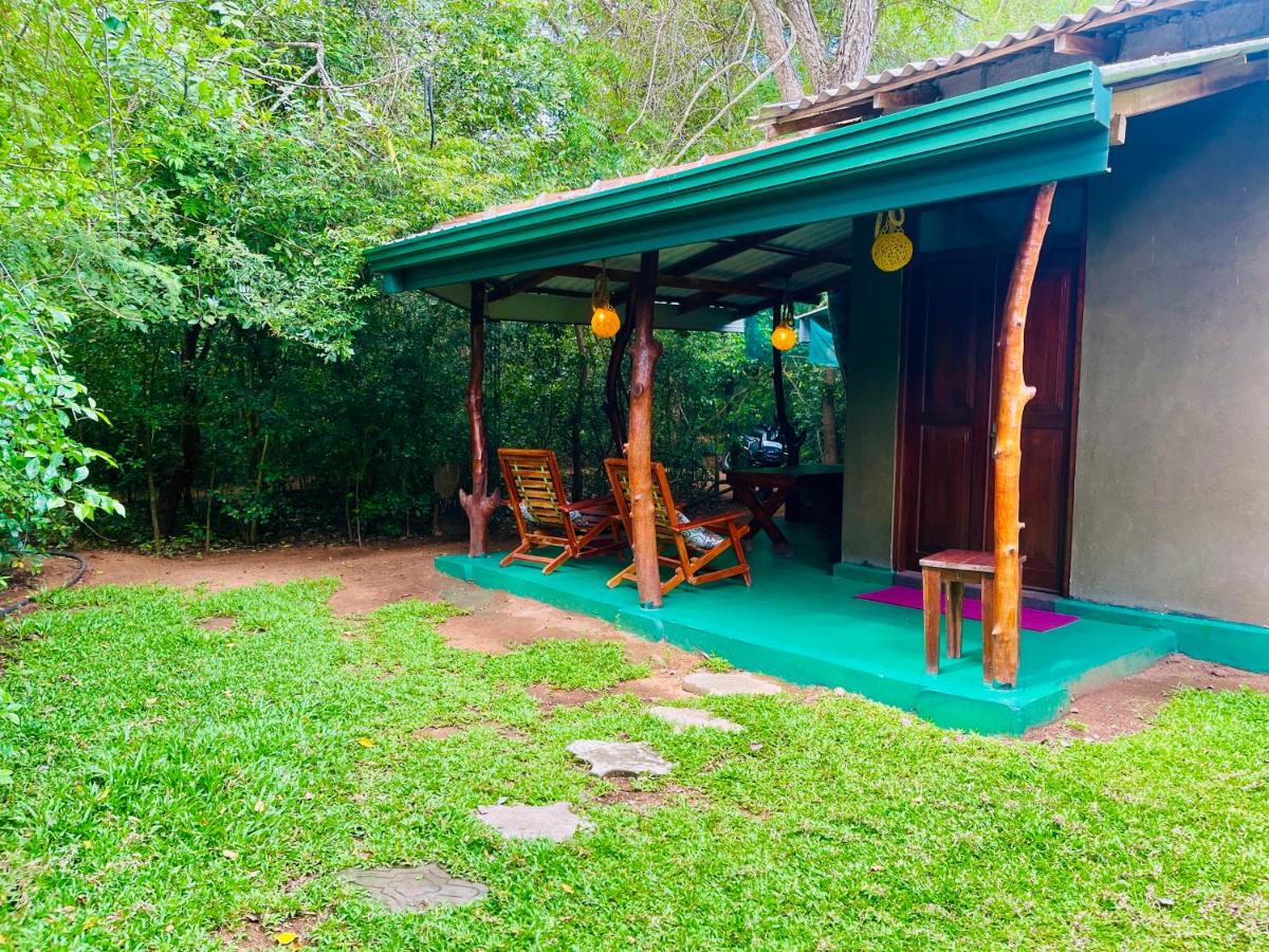 Wilpattu Mookalan Resort - Chambres d'hôtes Habawewa