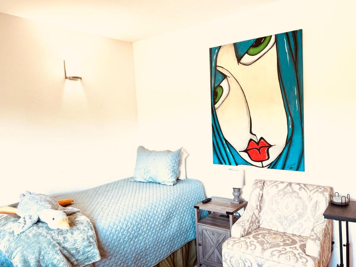 Lakeside Retreat - B&B Federal Way