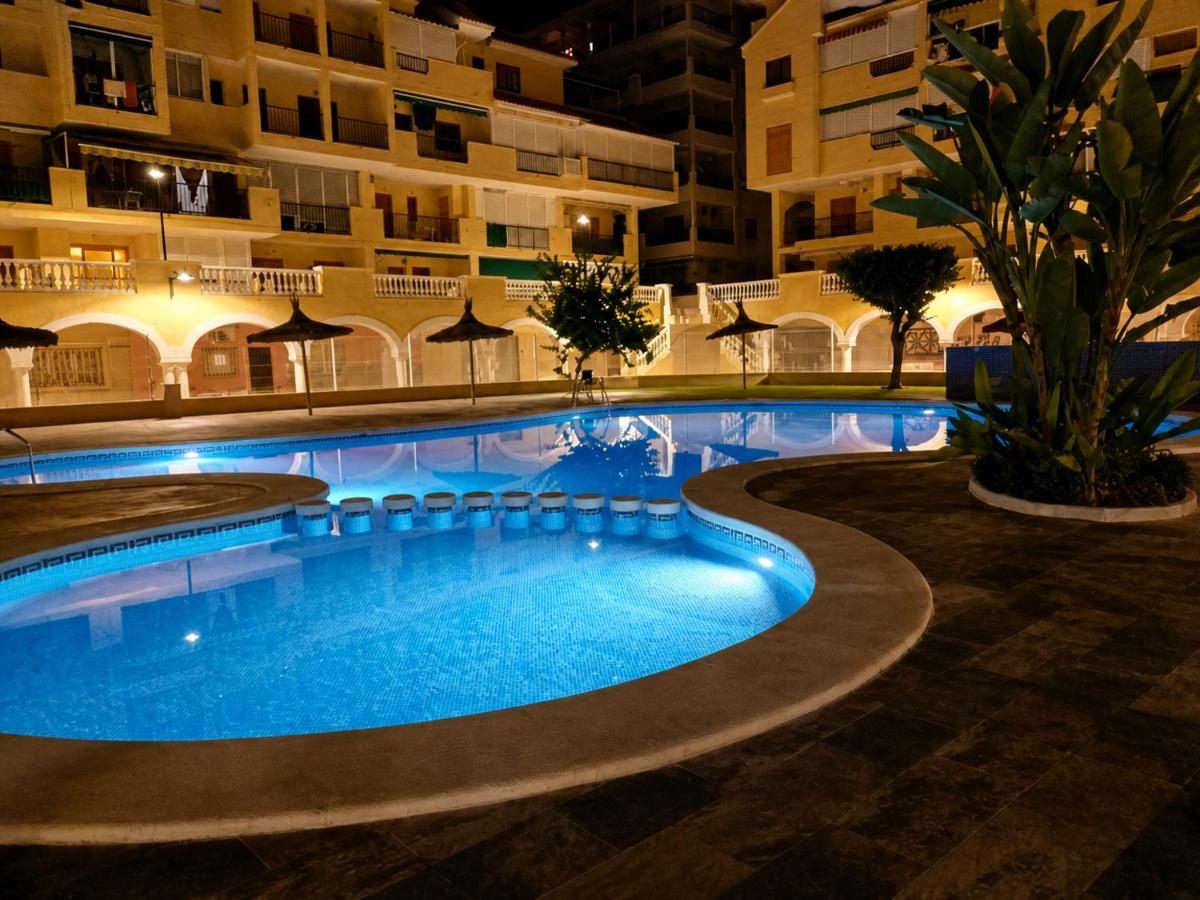 ESTUDIO Torrevieja P & A - Piscina y Playa La Mata 3 min - B&B Torrelamata