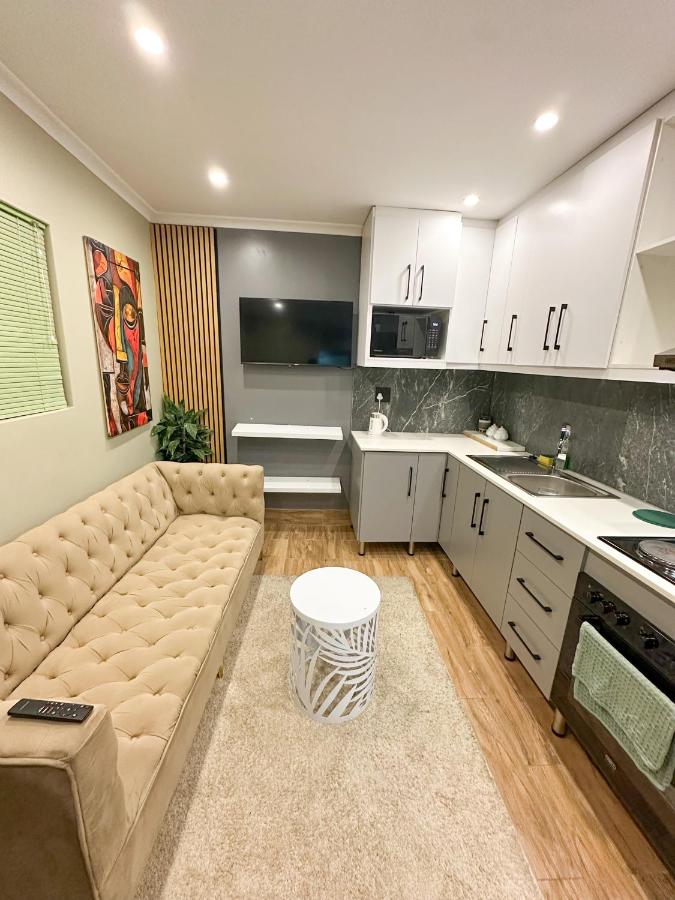 29 Windsor Flatlet 2 - B&B Silver Sands