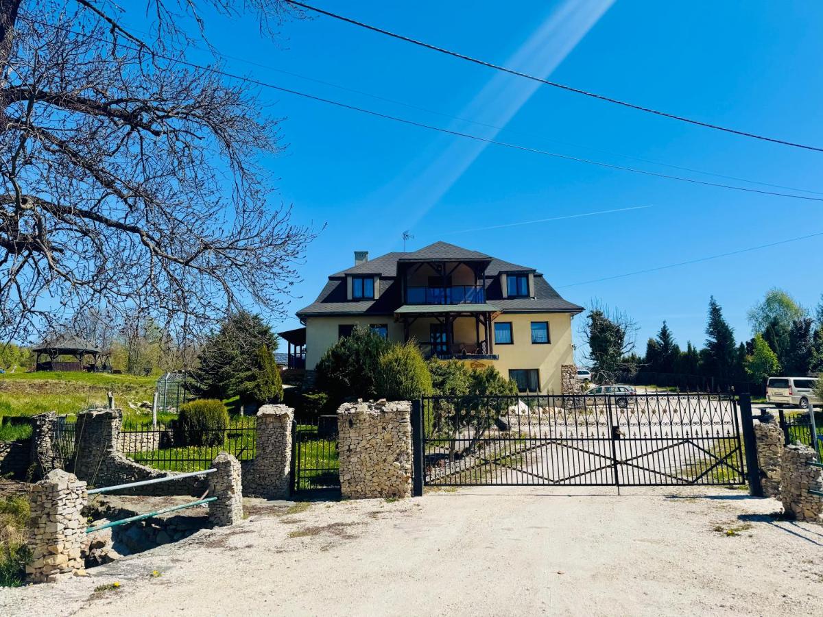 Agroturystyka Leszczynowy Dworek - B&B Ponikwa
