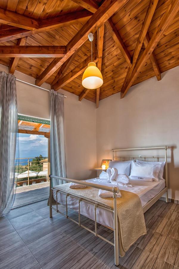 Apartamento con vistas a la piscina