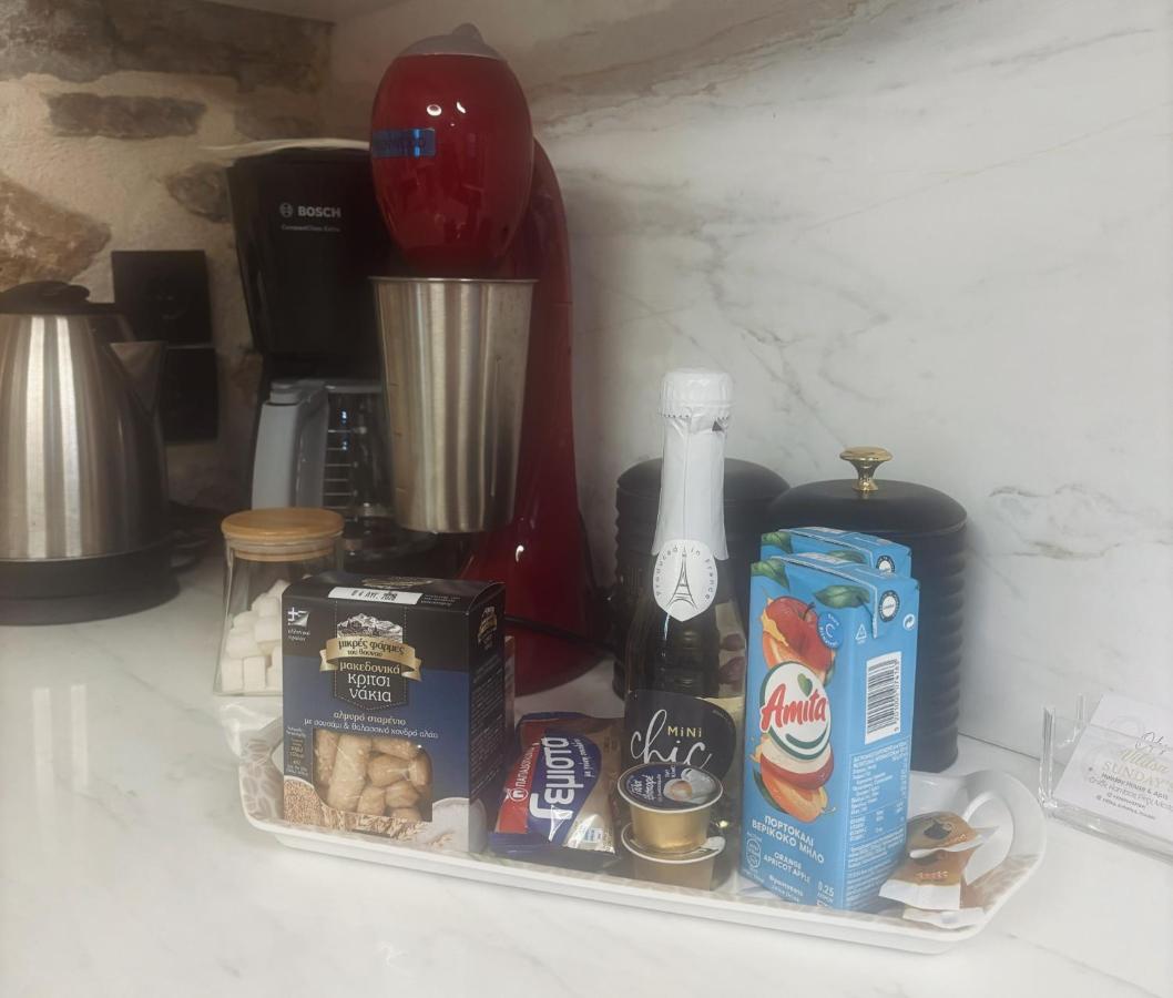 Sundays Holiday Apartments - Bed and Breakfast Chios