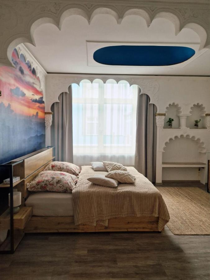 Orientalische Designwohnung mit Badewanne & Stil - B&B Dresda