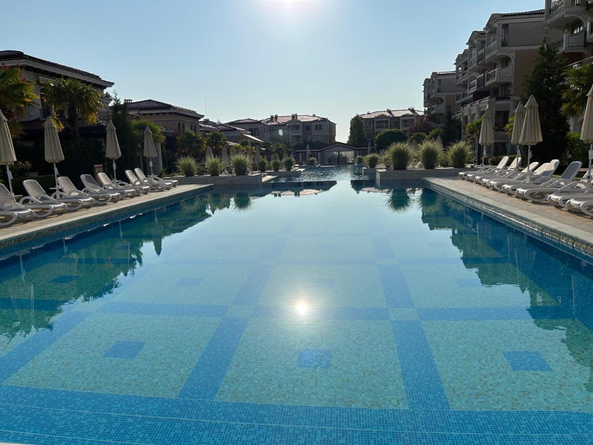 Апартамент Премиум, Green Life Beach Resort,Смокиня,Созопол,1-ва линия море - Bed and Breakfast Sozopol