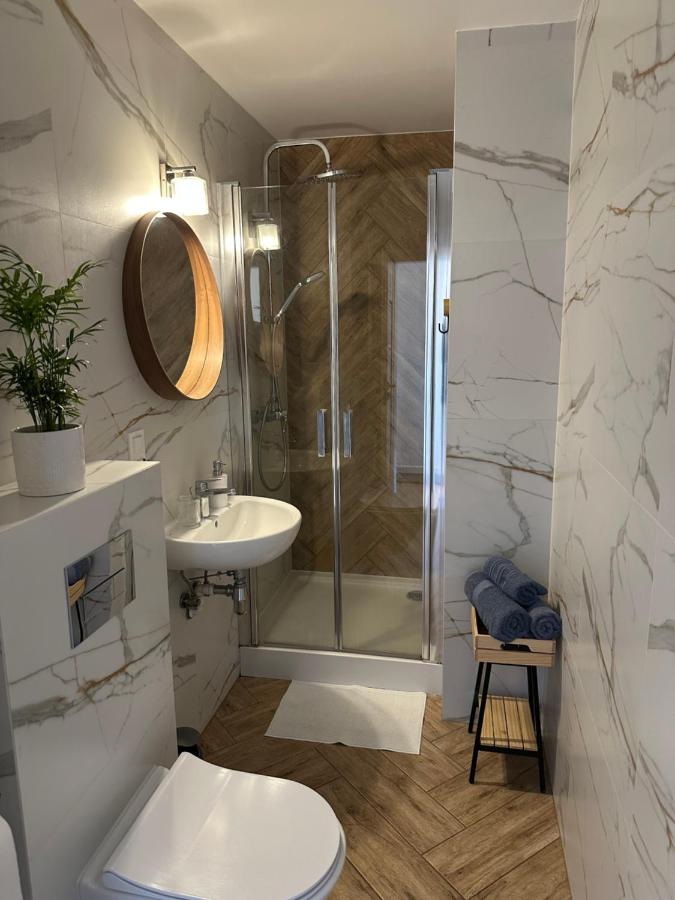 Hel Apartment - 15 minutes drive from the Old Town - Ferienwohnung Borkowo Łostowickie