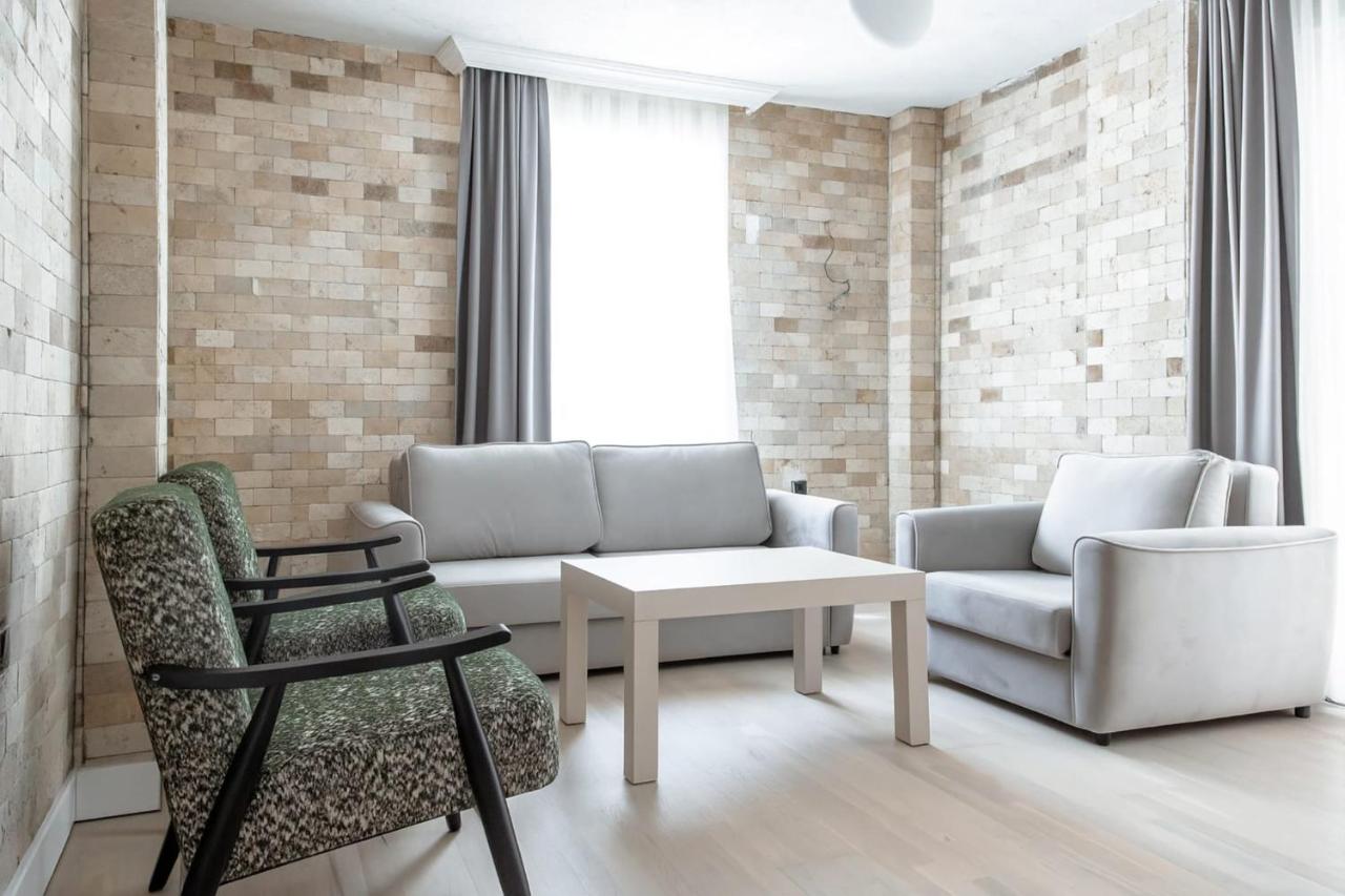 Arya Pansiyon Konyaaltı - Ferienwohnung Antalya