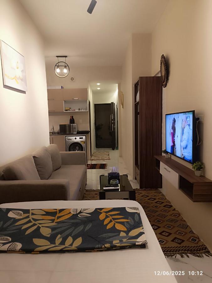 استديو 1تجهيز فندقى حديث - B&B Cairo