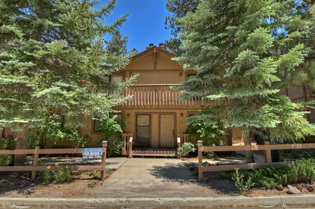 Snowy Pines Summit - B&B Big Bear Lake