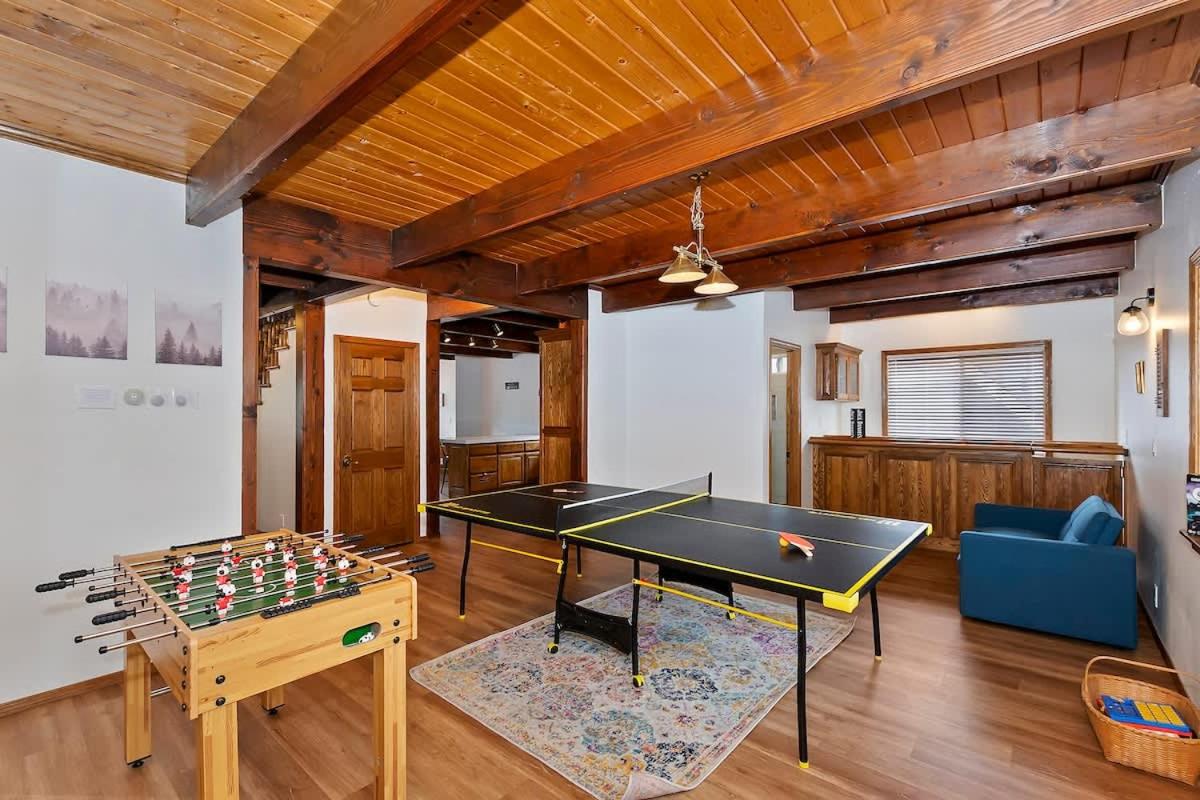 Family Fun Getaway, Ping Pong & Foosball - B&B Big Bear Lake