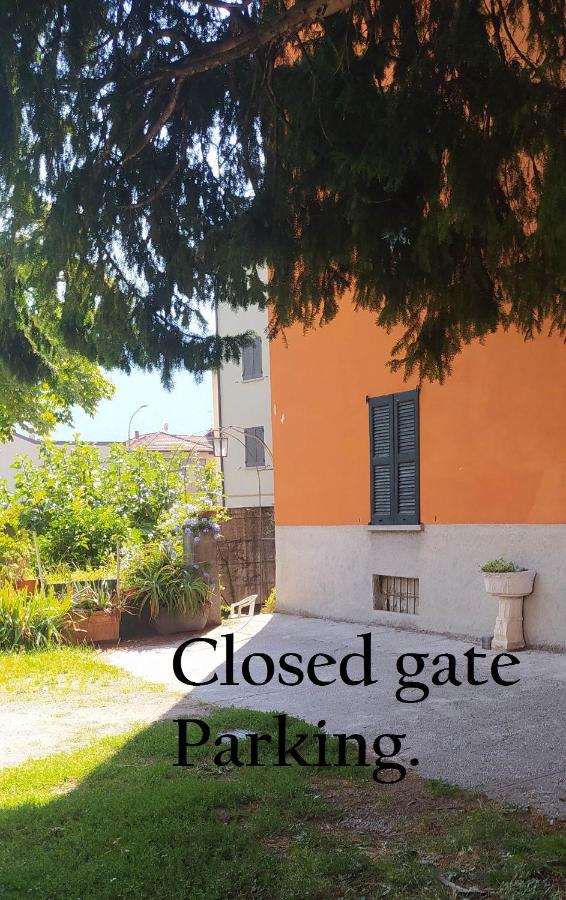 Il giardino dei fiori -Free Private Parking - B&B Mandello del Lario
