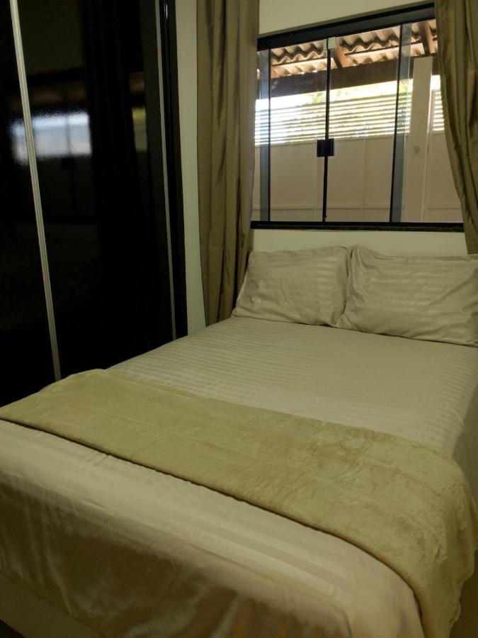 Casa completa perto do Hospital de Santa Maria-DF - Chambres d'hôtes Brasilia
