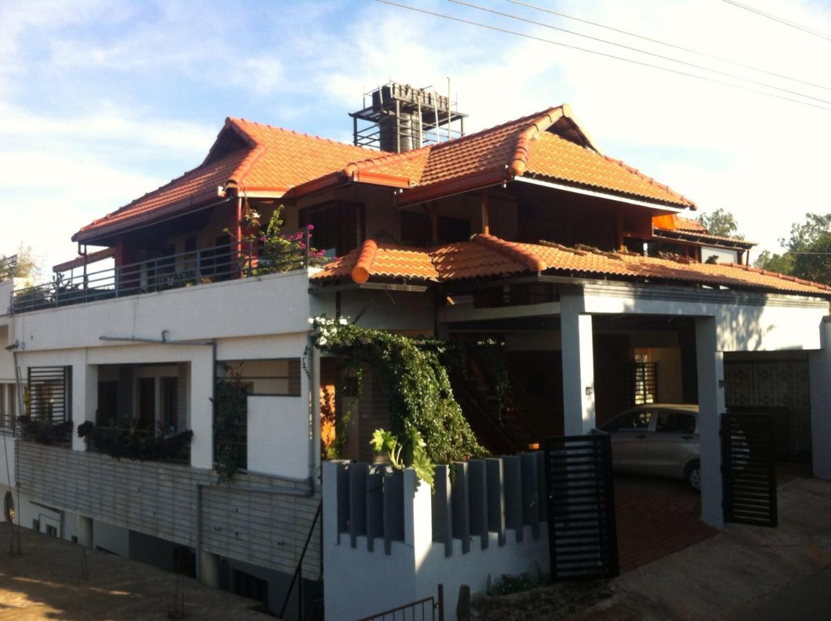 Coorg North Breeze Homestay - B&B Madikeri