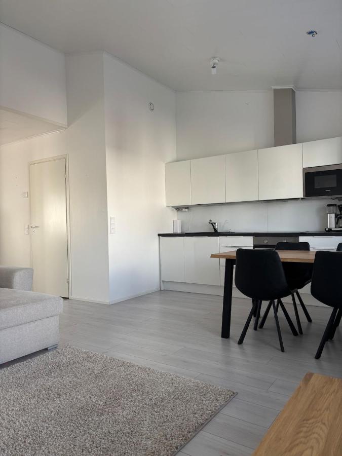 Bright apartment with Sauna & Terrace - 4 guests - B&B Pori
