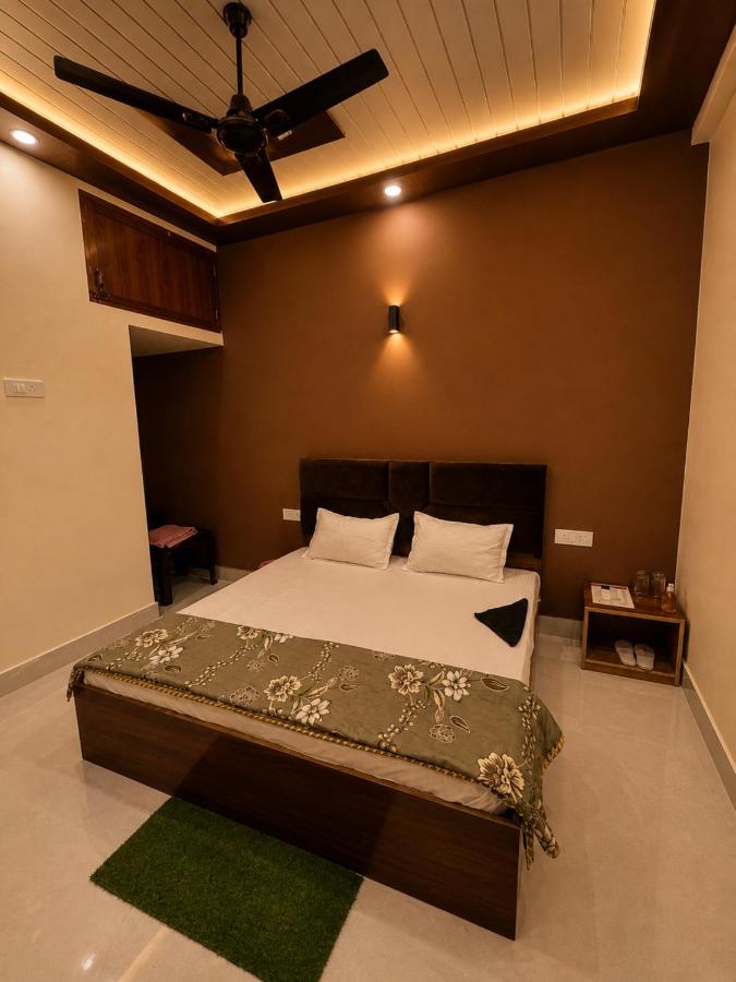 Sudama Palace near Shree Ram Mandir - B&B Ayodhya