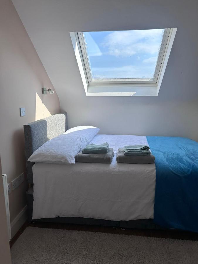 Galway home near city and beach - B&B Galway
