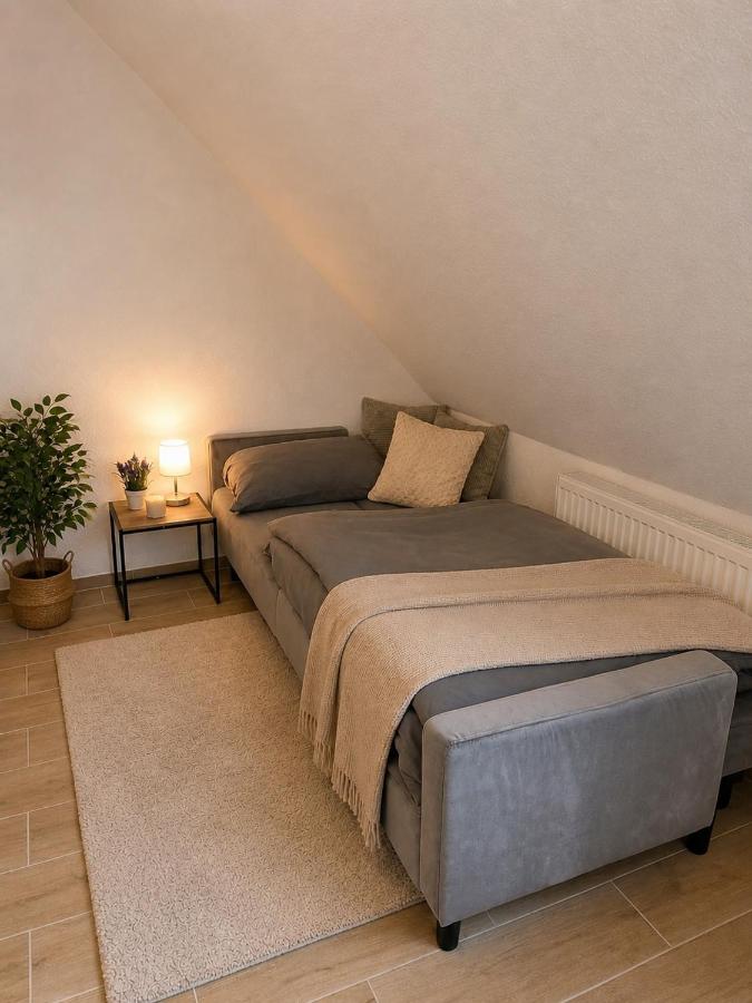 Schwert Apartment S26 Free Wifi & Parking - B&B Langwedel