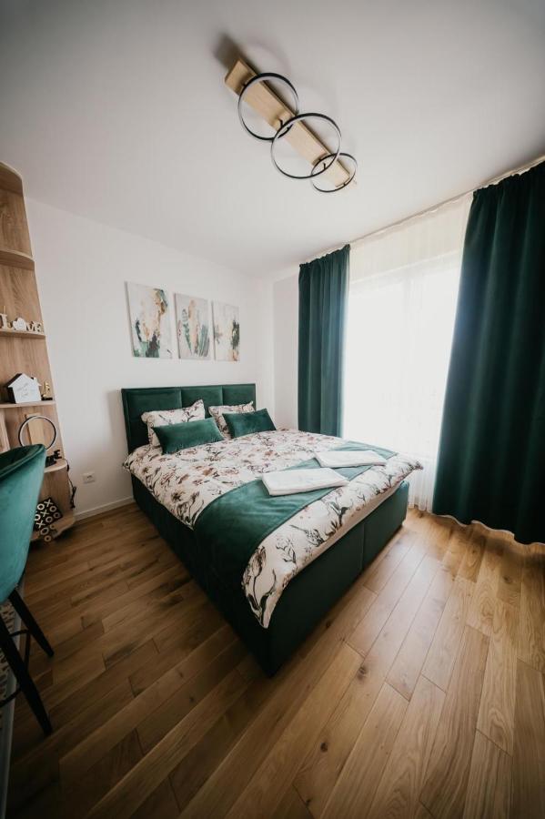 D Mol Studio apartman - B&B Tuzla