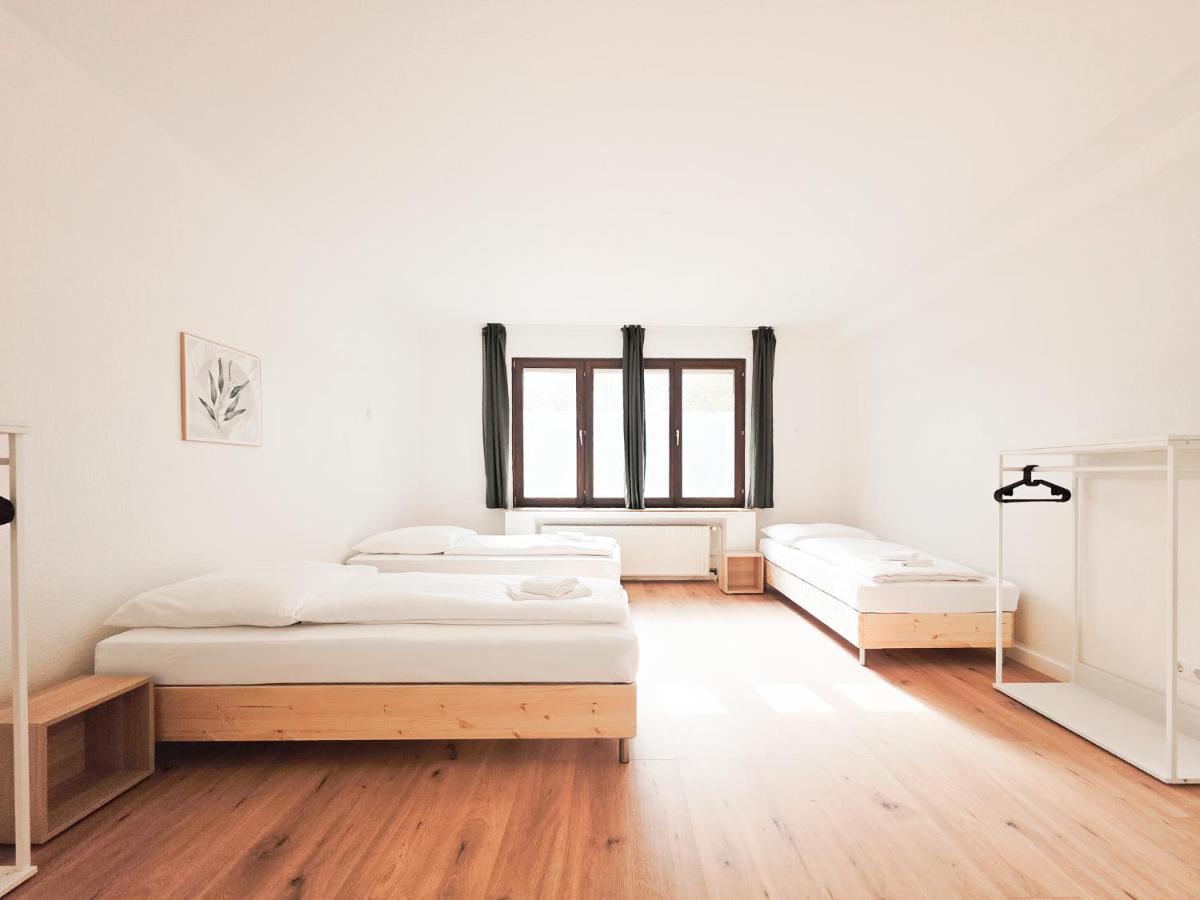 Tolstov Apartments - Airport Apartments - Chambres d'hôtes Düsseldorf